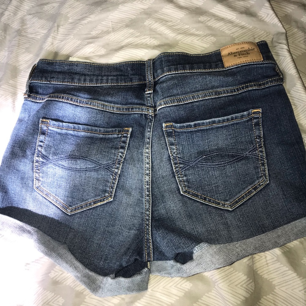 Shorts - Picture 2 of 2